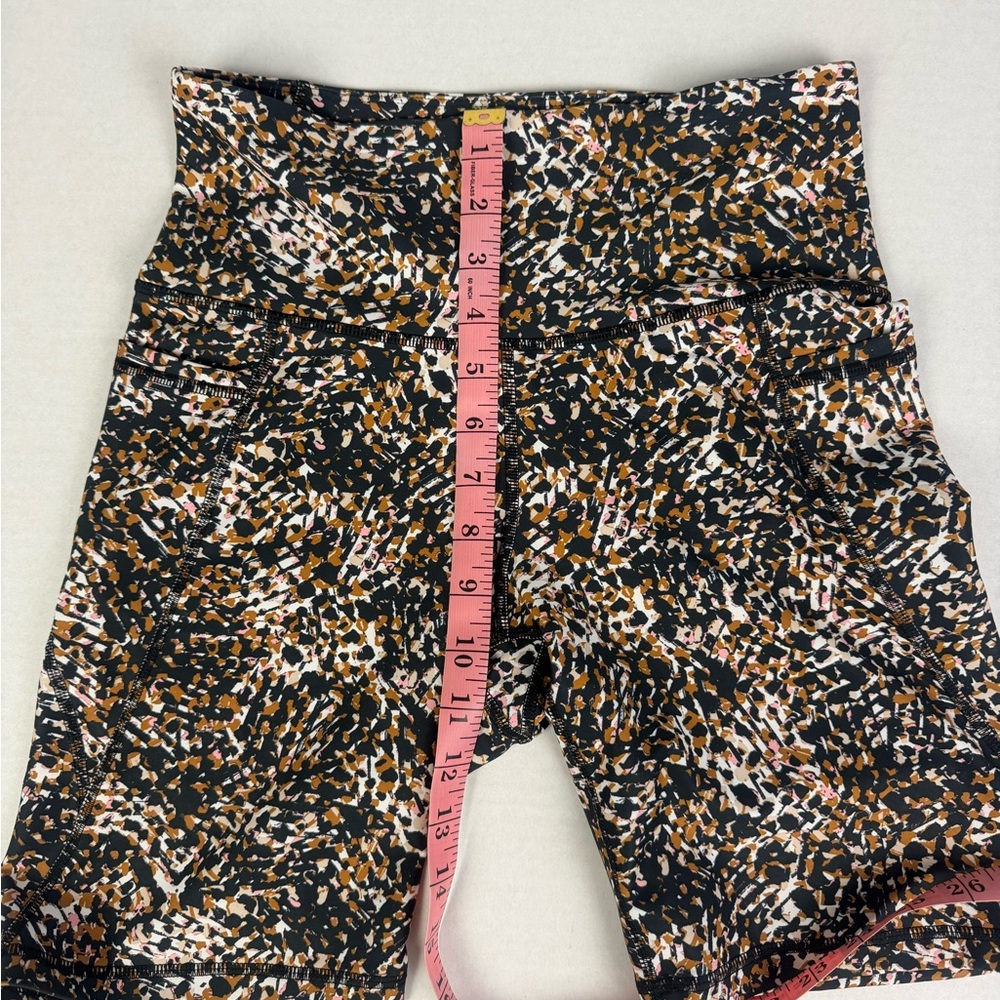 Old Navy Active Set Medium Sports Bra + Biker Shorts Printed Workout Gym - Picture 10 of 15